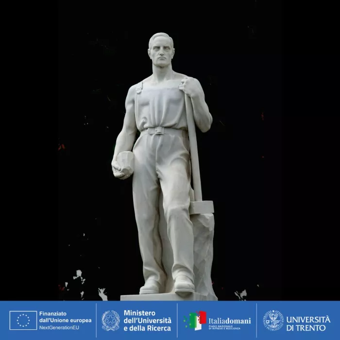 Statua di un minatore, dell'artista Stefano Zuech, 1930 circa